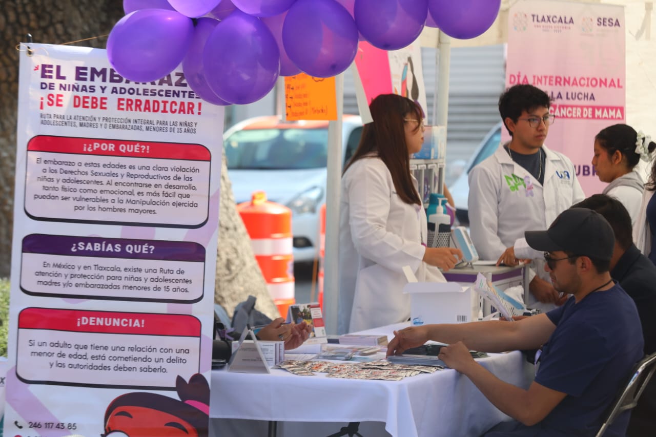 Mujeres chiautempenses reciben atención médica gratuita en jornada de salud